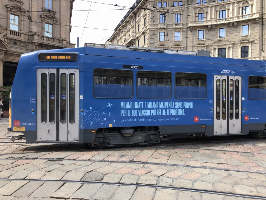 ae7b0110.jpg