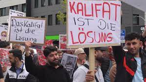 kalifa10.jpg